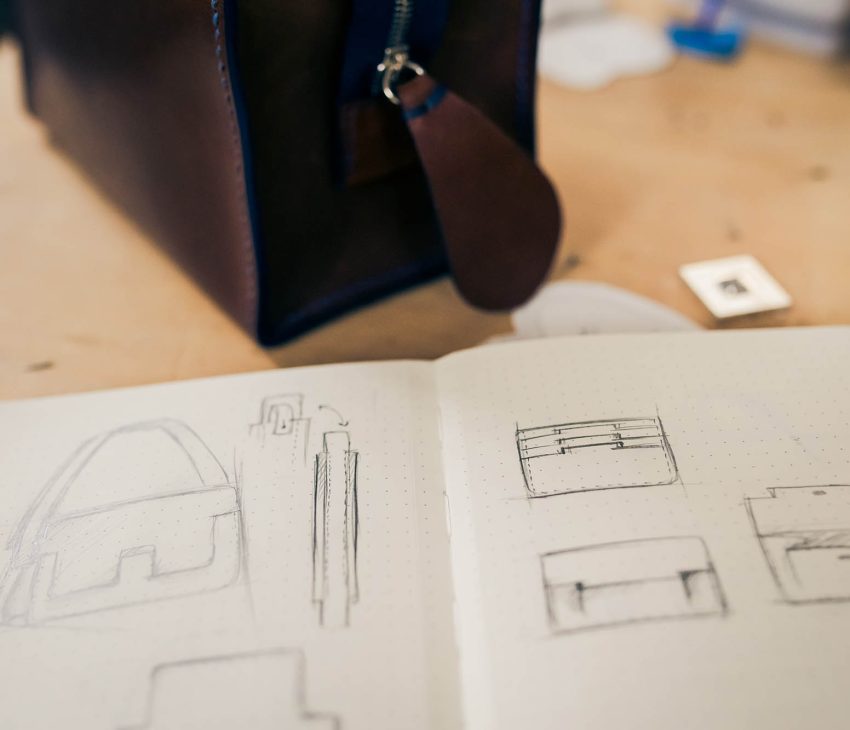 drawing of a leather bag